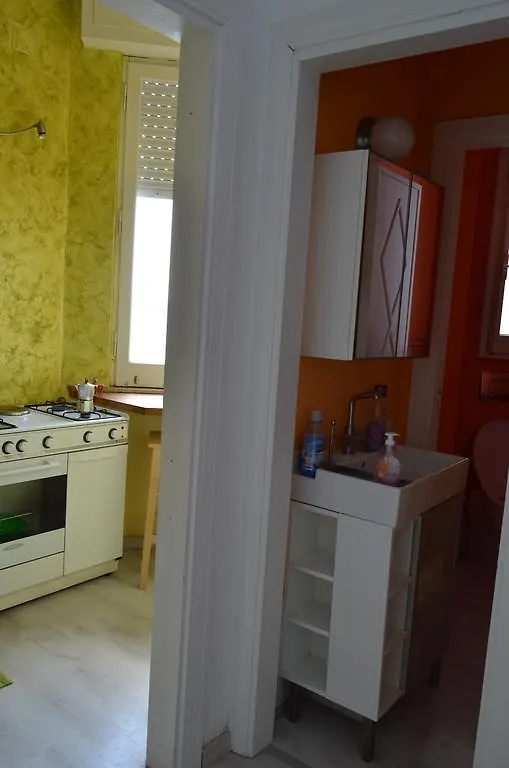 Casa Vacanze Via Taormina 8 Villa Fontane Bianche